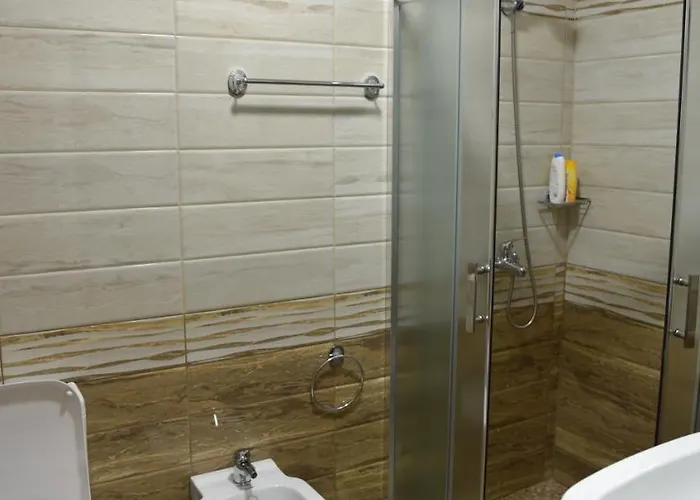 Alindro Center 2 * Tirana