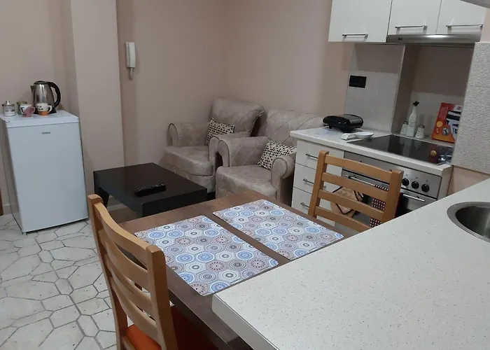 Alindro Center 2 Appartement *